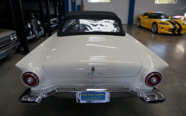 Ford-Thunderbird-1957-Convertible-9