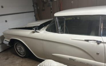 Ford-Thunderbird-1960-Creme-Light-brown-and-crem-1