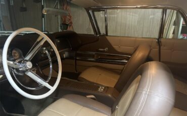 Ford-Thunderbird-1960-Creme-Light-brown-and-crem-4
