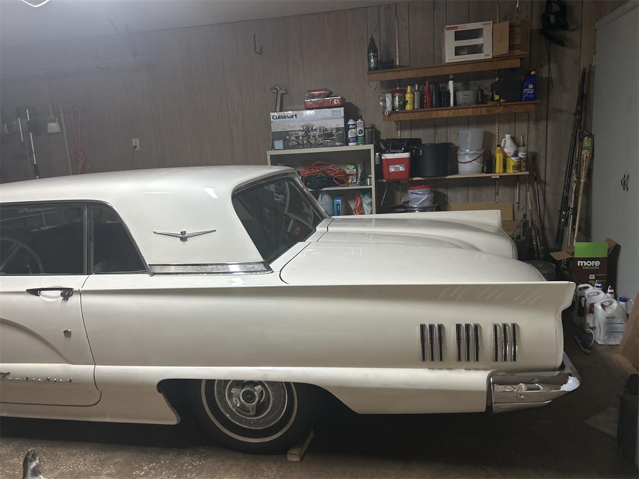 Ford-Thunderbird-1960-Creme-Light-brown-and-crem