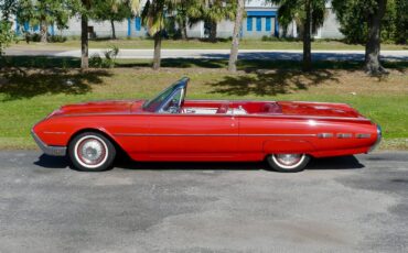 Ford-Thunderbird-1962-Convertible-12