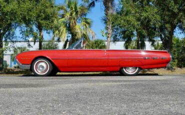 Ford-Thunderbird-1962-Convertible-13