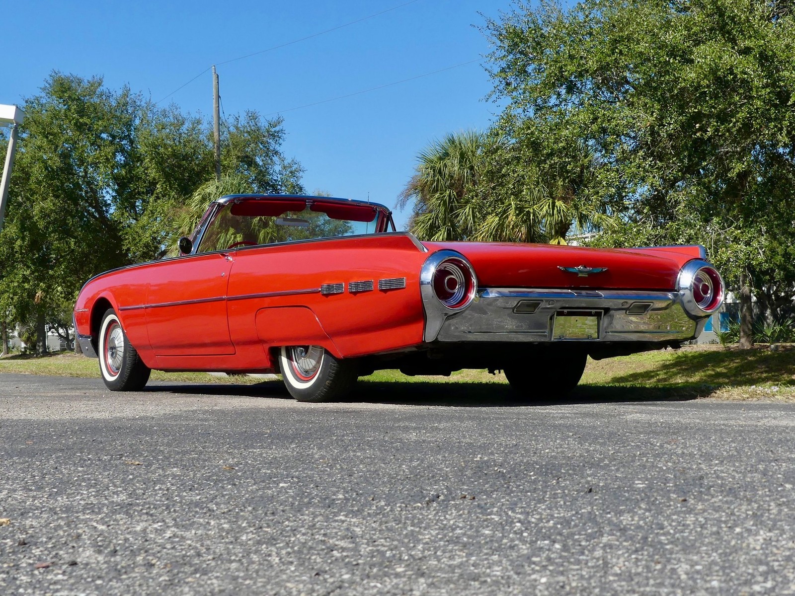 Ford-Thunderbird-1962-Convertible-17