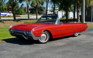 Ford-Thunderbird-1962-Convertible-7