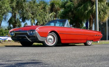 Ford-Thunderbird-1962-Convertible-9