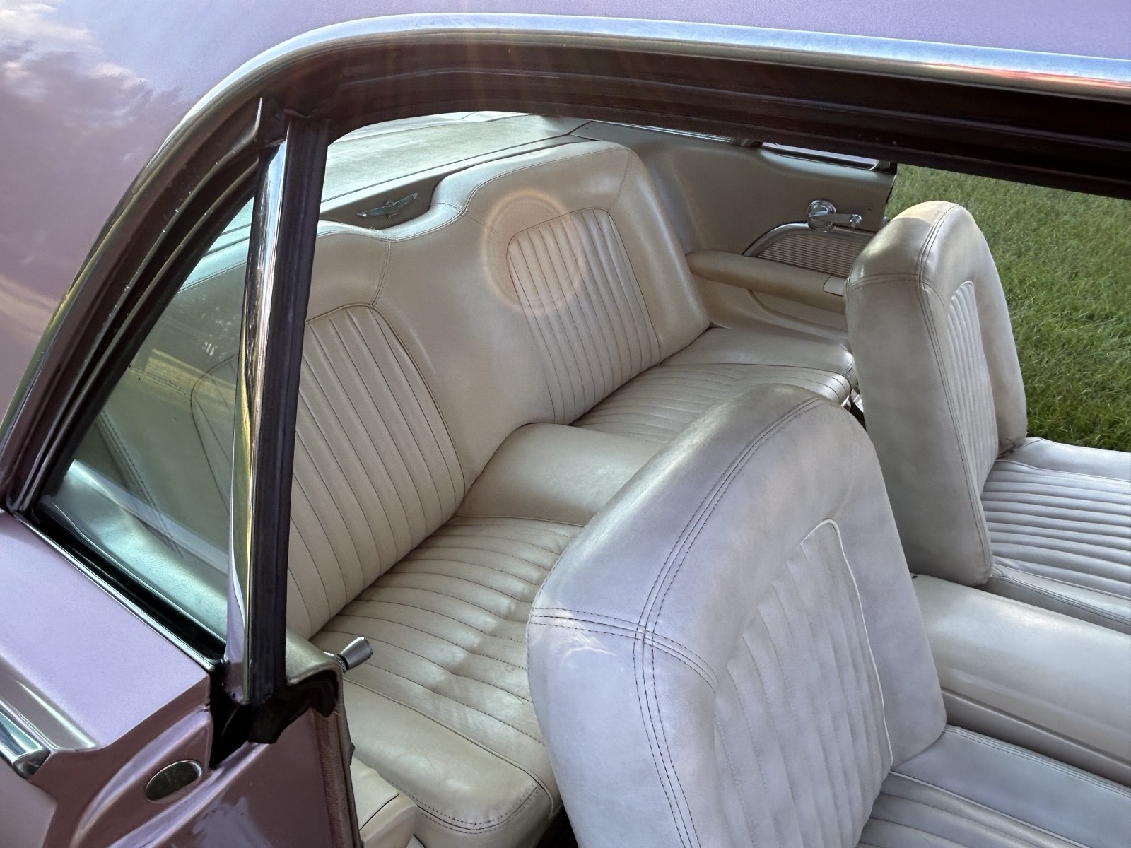 Ford-Thunderbird-1962-Coupe-11