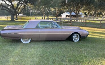 Ford-Thunderbird-1962-Coupe-2