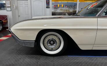 Ford-Thunderbird-1963-Coupe-22