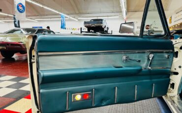 Ford-Thunderbird-1963-Coupe-37