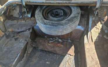 Ford-Thunderbird-1964-5