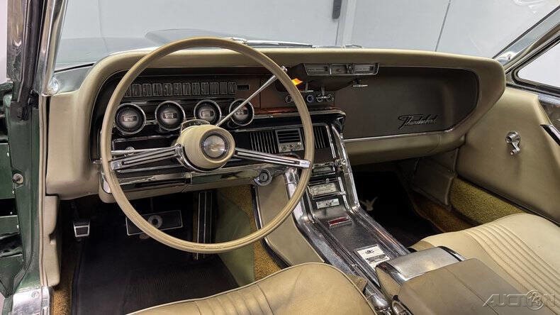 Ford-Thunderbird-1965-21