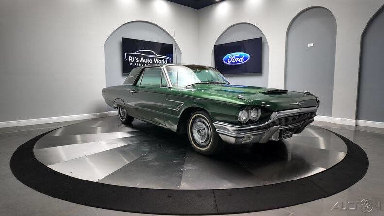 Ford-Thunderbird-1965-5