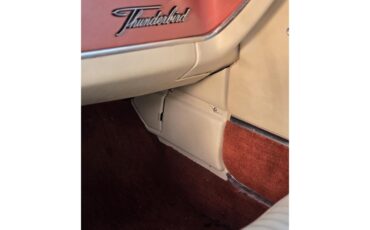 Ford-Thunderbird-1965-Burnt-orange-Ivory-7