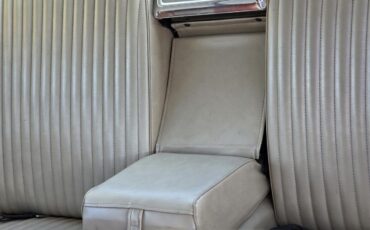 Ford-Thunderbird-1965-Burnt-orange-Ivory-8