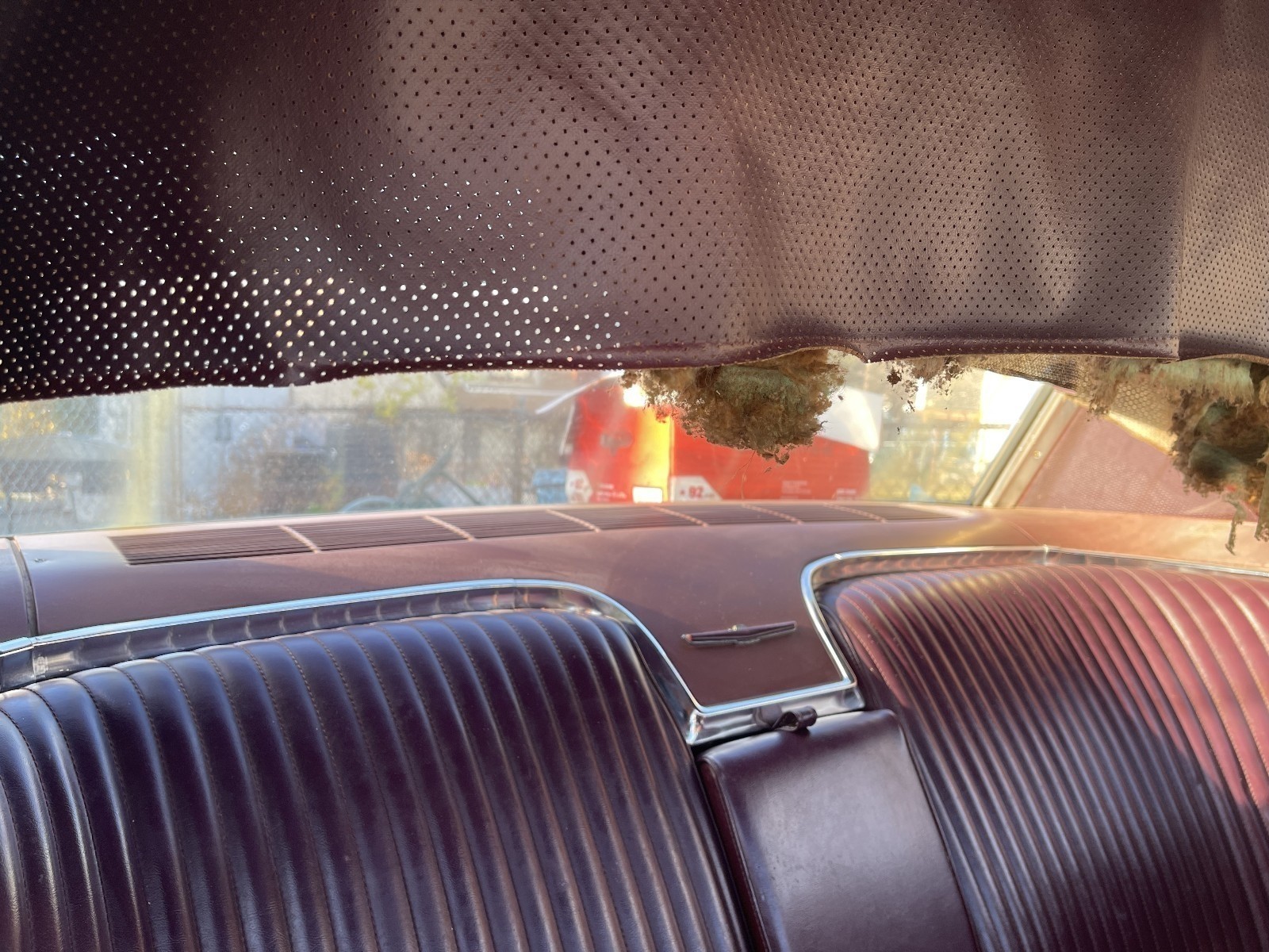 Ford-Thunderbird-1965-Coupe-26