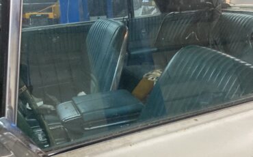 Ford-Thunderbird-1966-2