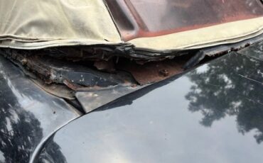 Ford-Thunderbird-1966-Black-Black-18