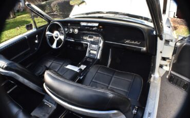 Ford-Thunderbird-1966-Convertible-21