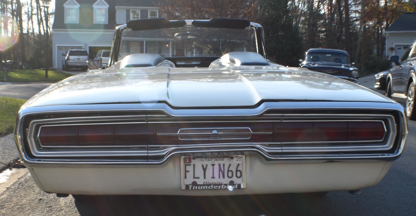 Ford-Thunderbird-1966-Convertible-9