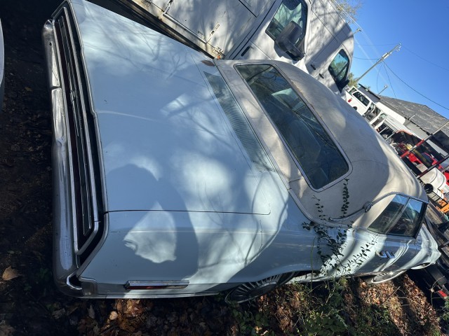 Ford-Thunderbird-1968-Sedan-1