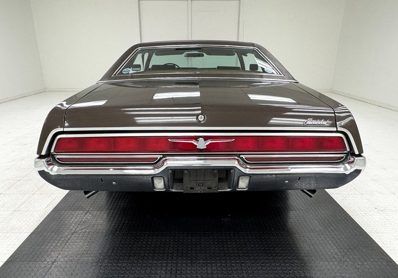 Ford-Thunderbird-1972-Dark-Brown-Metallic-Ginger-14