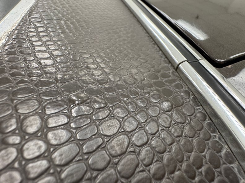 Ford-Thunderbird-1972-Dark-Brown-Metallic-Ginger-7