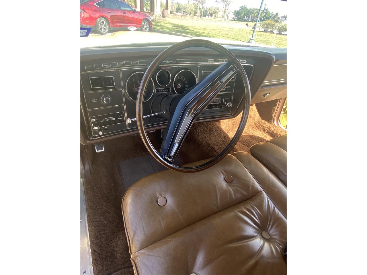 Ford-Thunderbird-1972-Yellow-Brown-11