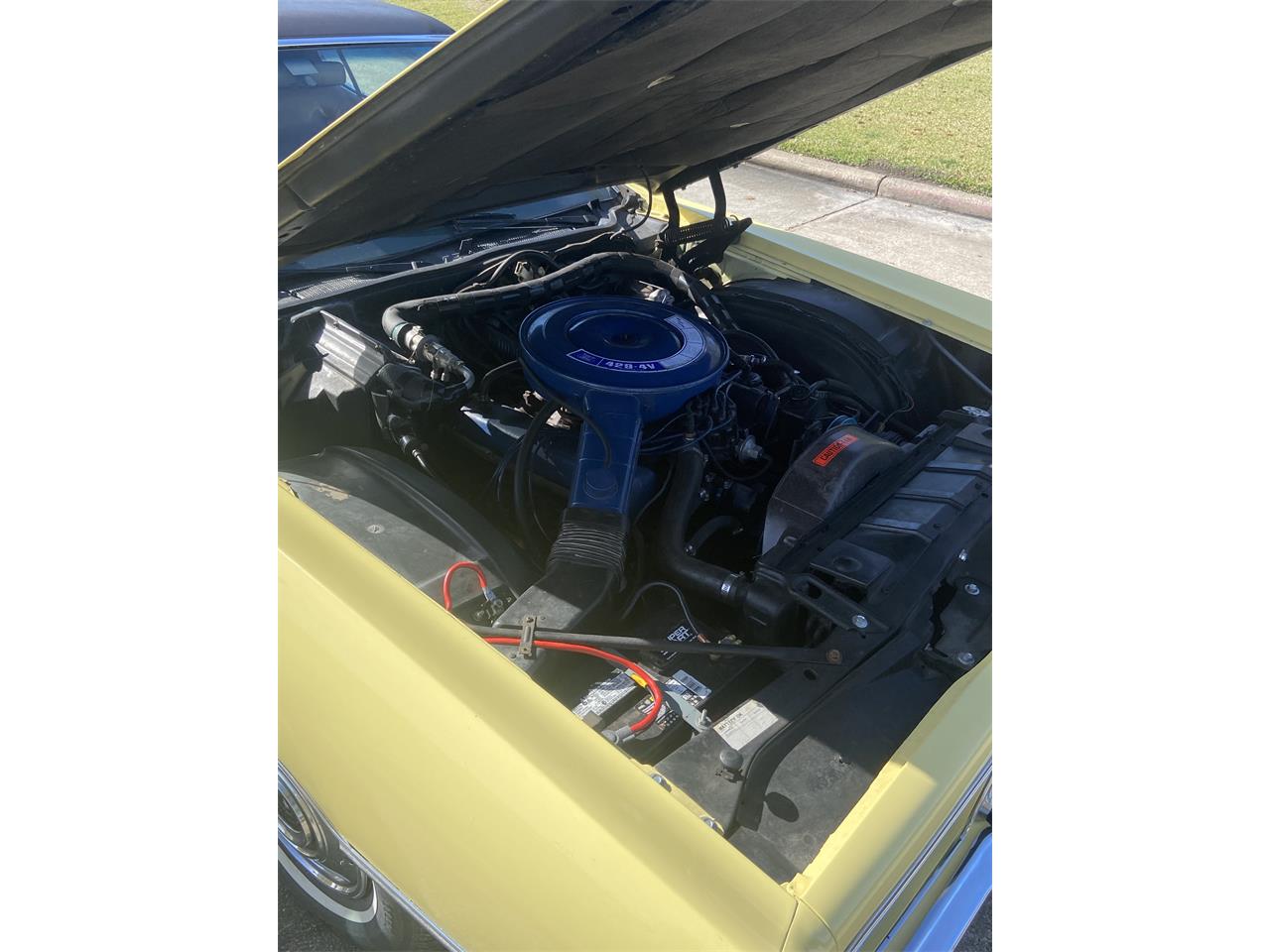 Ford-Thunderbird-1972-Yellow-Brown-19