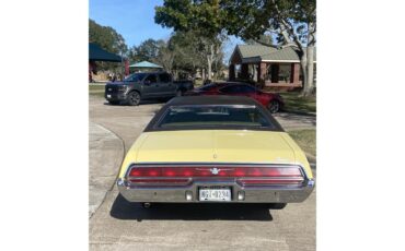 Ford-Thunderbird-1972-Yellow-Brown-4