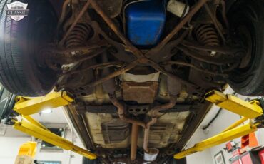 Ford-Thunderbird-1976-1