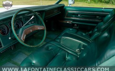 Ford-Thunderbird-1976-2