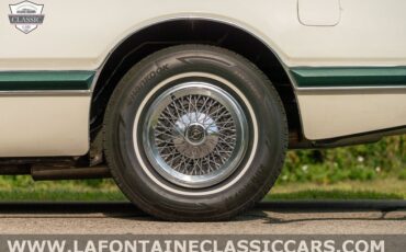 Ford-Thunderbird-1976-25