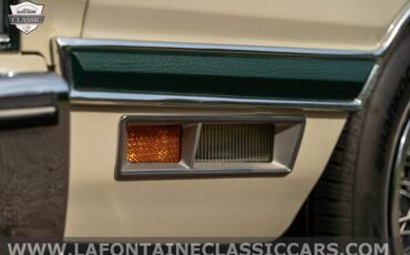 Ford-Thunderbird-1976-26