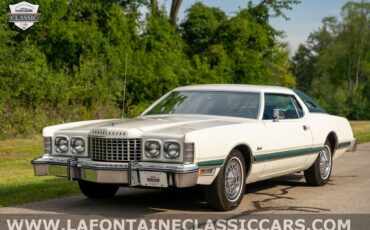 Ford-Thunderbird-1976-9