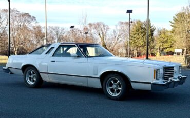 Ford-Thunderbird-1977-Coupe-13
