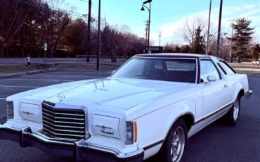 Ford-Thunderbird-1977-Coupe-15