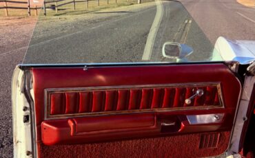 Ford-Thunderbird-1977-Coupe-19