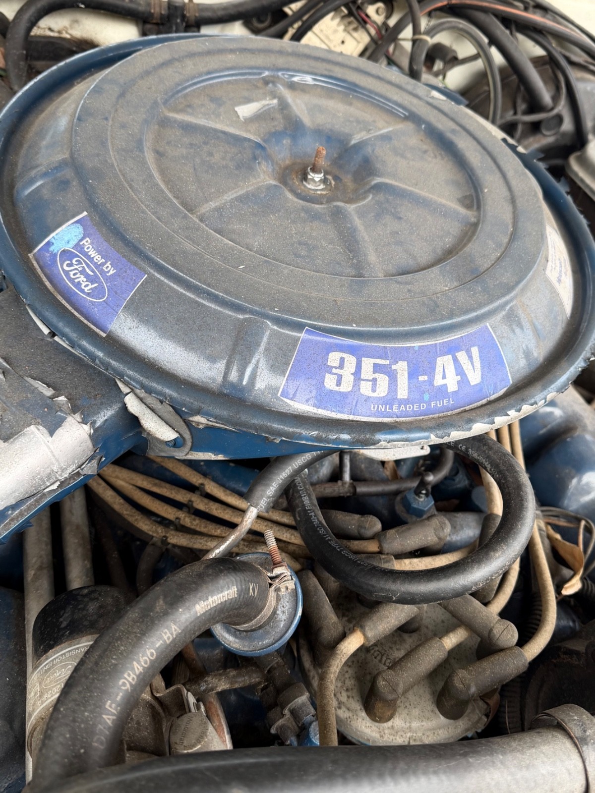 Ford-Thunderbird-1977-Coupe-38