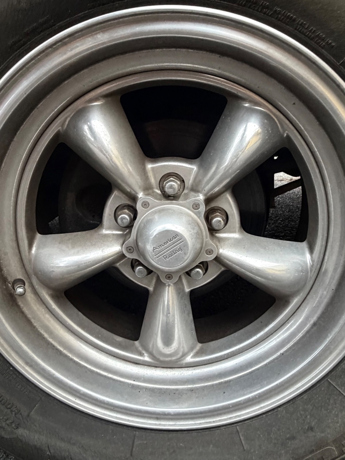 Ford-Thunderbird-1977-Coupe-39