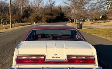Ford-Thunderbird-1977-Coupe-5