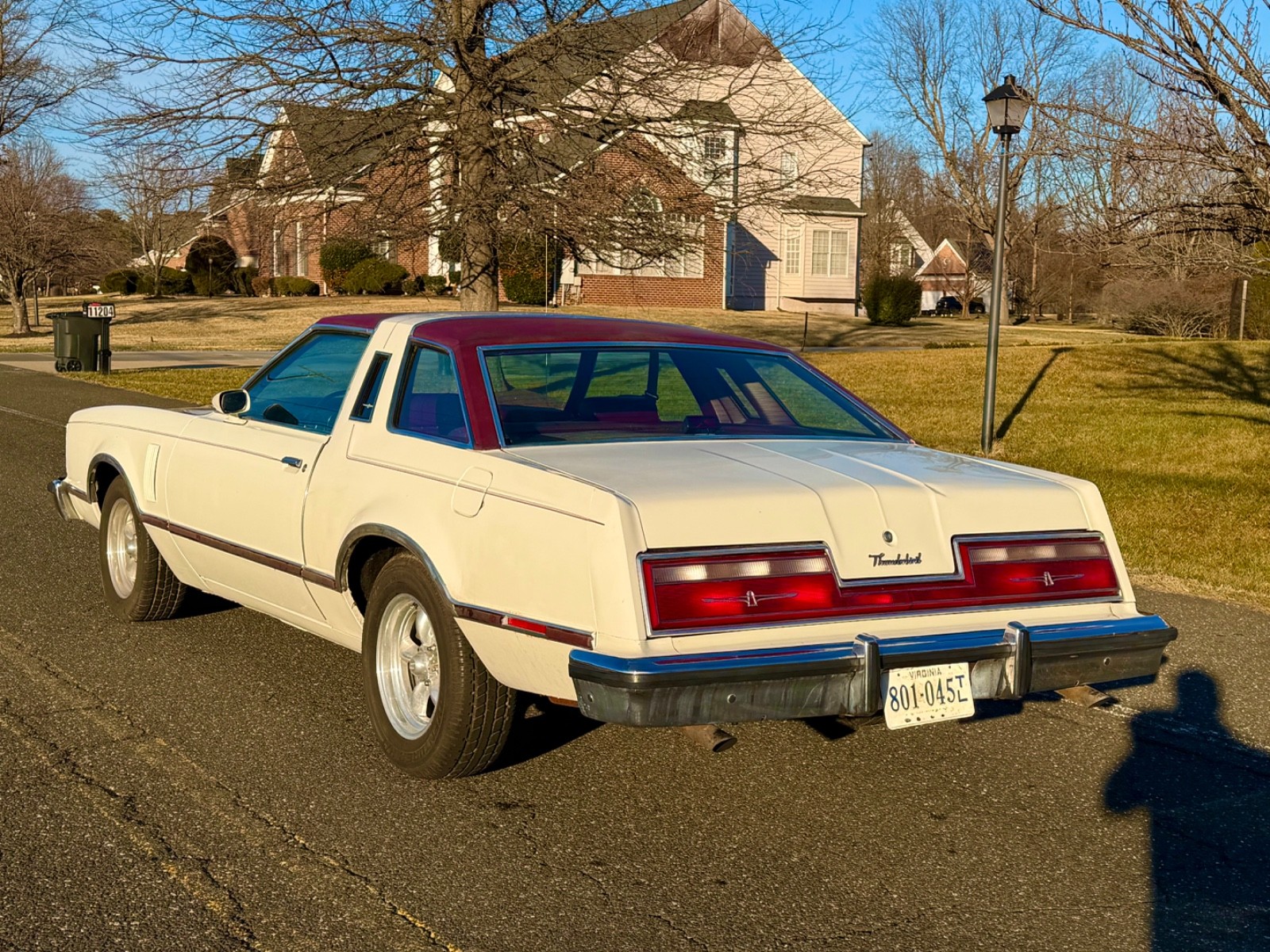 Ford-Thunderbird-1977-Coupe-7