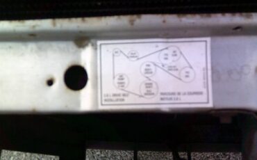 Ford-Thunderbird-1985-Sedan-10