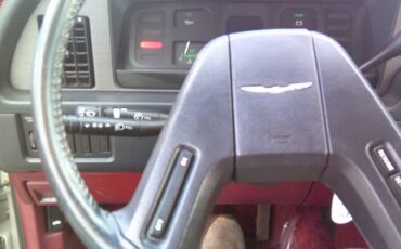 Ford-Thunderbird-1985-Sedan-26