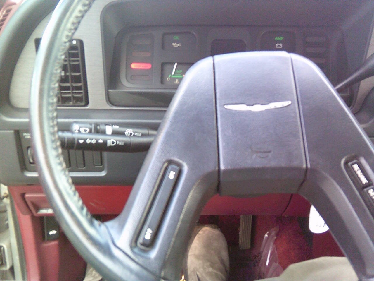 Ford-Thunderbird-1985-Sedan-26