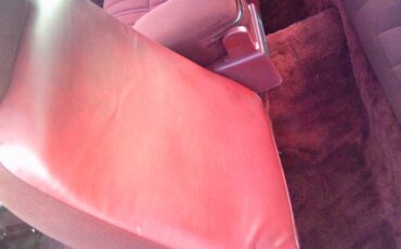 Ford-Thunderbird-1985-Sedan-31