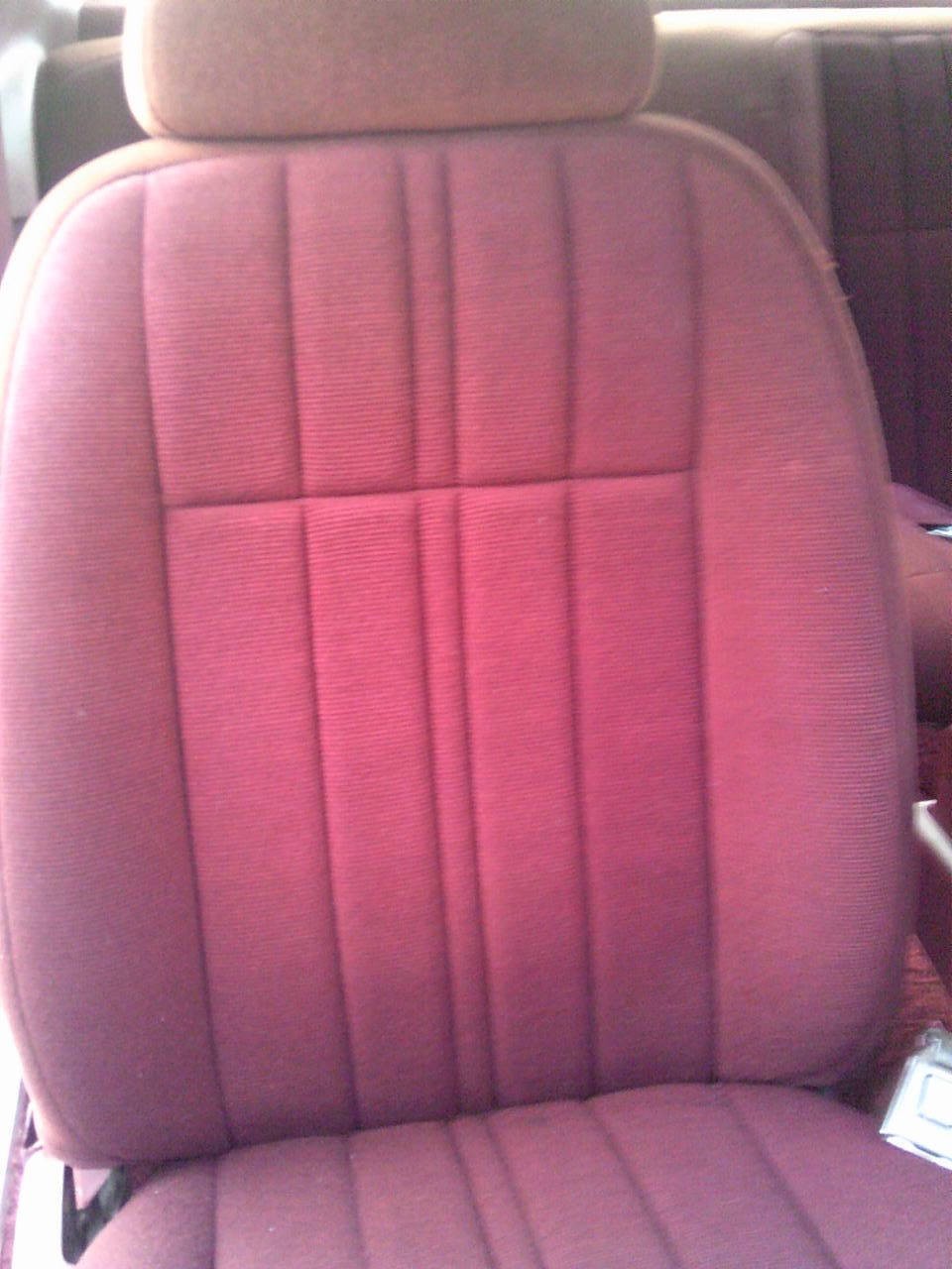 Ford-Thunderbird-1985-Sedan-36