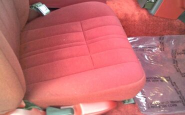 Ford-Thunderbird-1985-Sedan-37