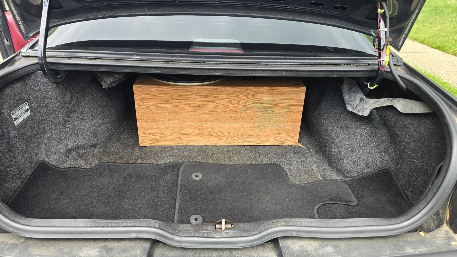 Ford-Thunderbird-1993-Coupe-13