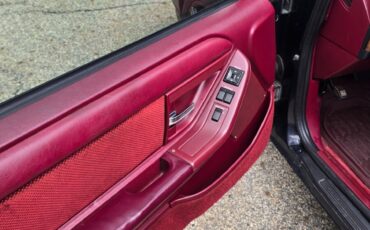 Ford-Thunderbird-1993-Coupe-8