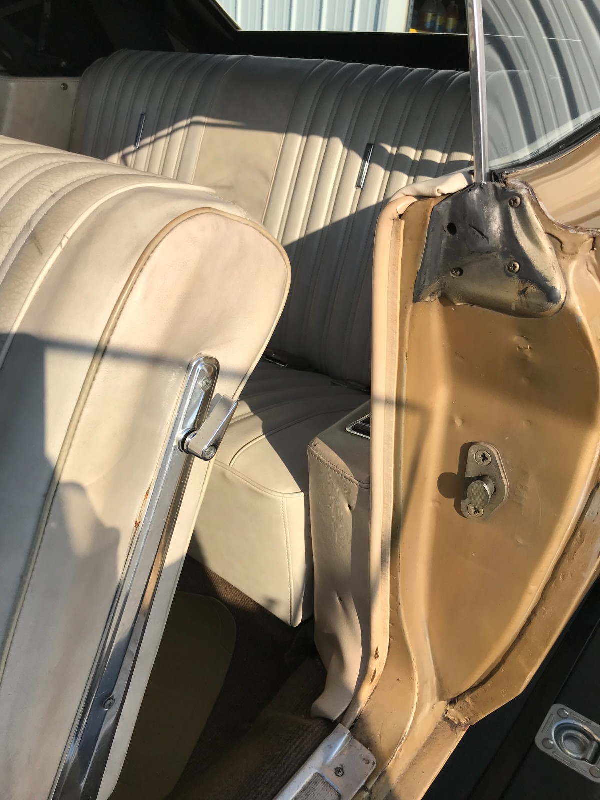 Ford-Torino-1968-Convertible-2